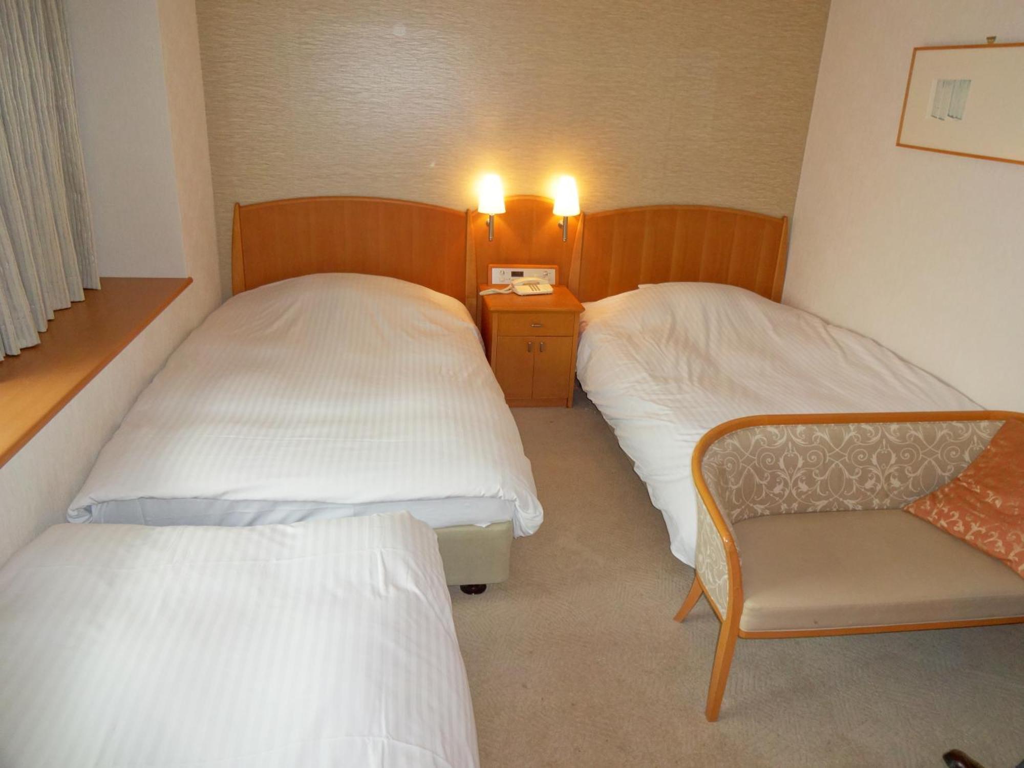 Kobe Luminous Hotel Zimmer foto